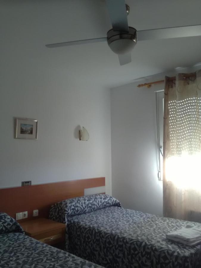 Hostal Restaurante El Cazador Nuévalos Εξωτερικό φωτογραφία
