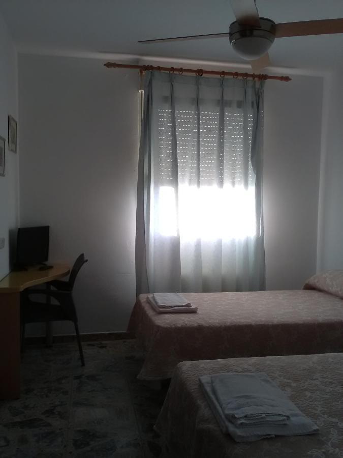 Hostal Restaurante El Cazador Nuévalos Εξωτερικό φωτογραφία