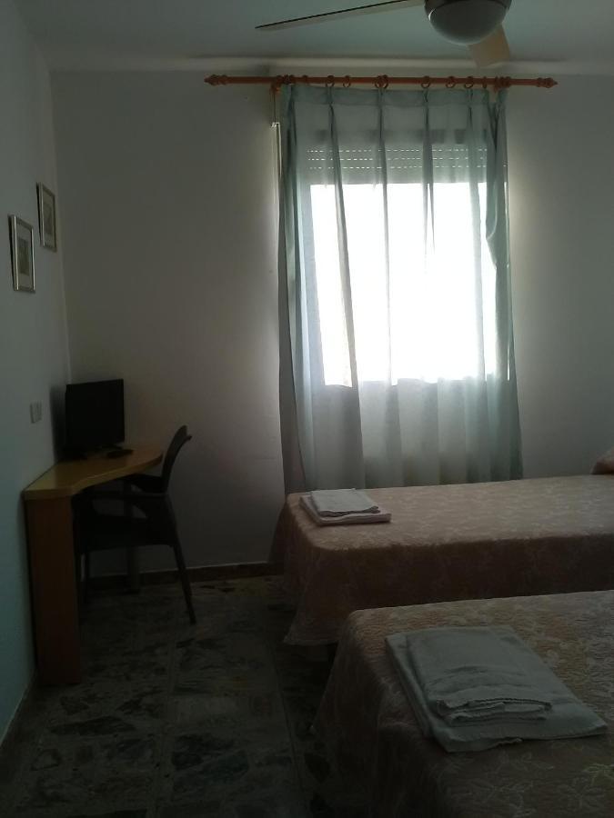 Hostal Restaurante El Cazador Nuévalos Εξωτερικό φωτογραφία