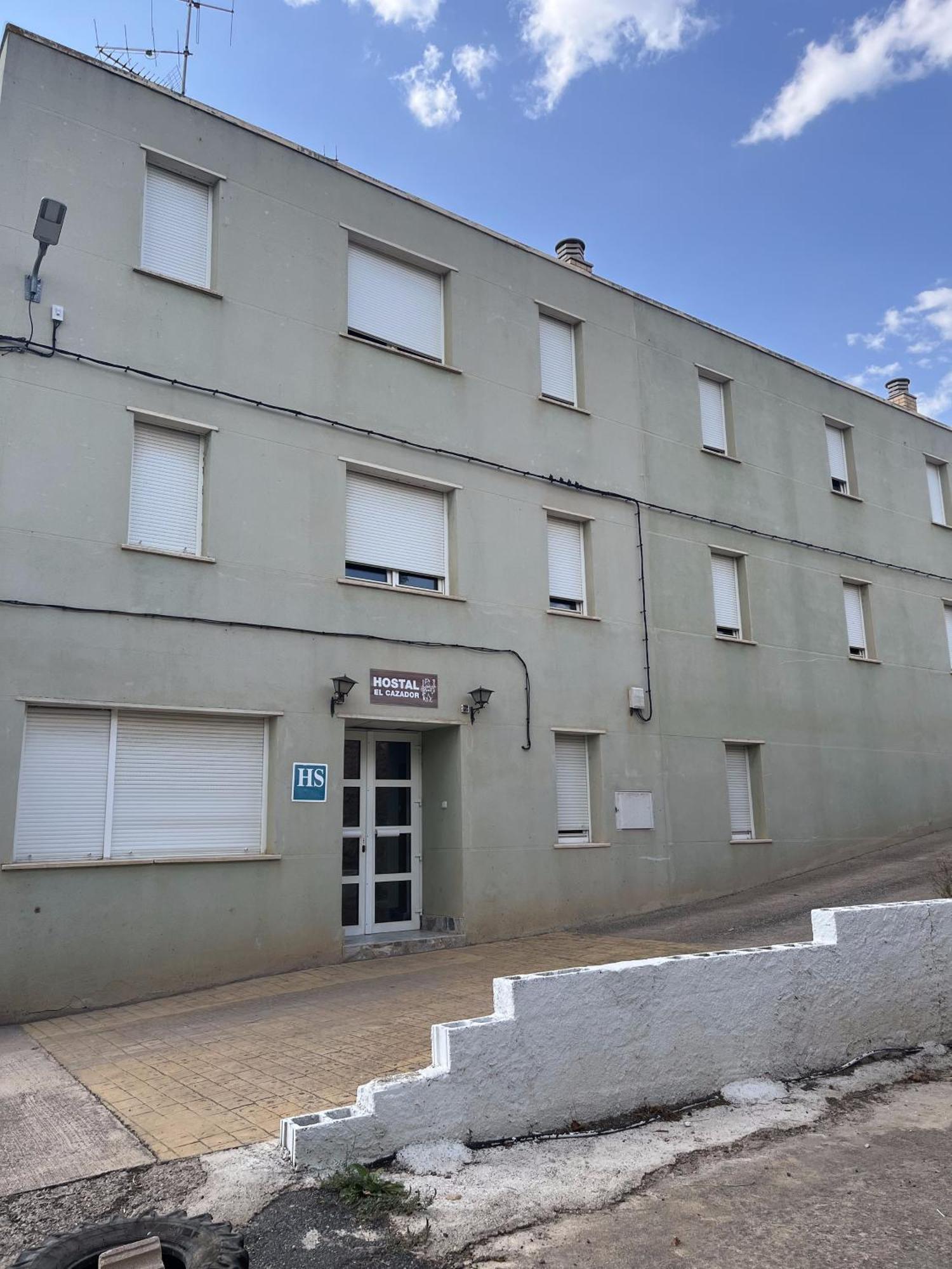 Hostal Restaurante El Cazador Nuévalos Εξωτερικό φωτογραφία